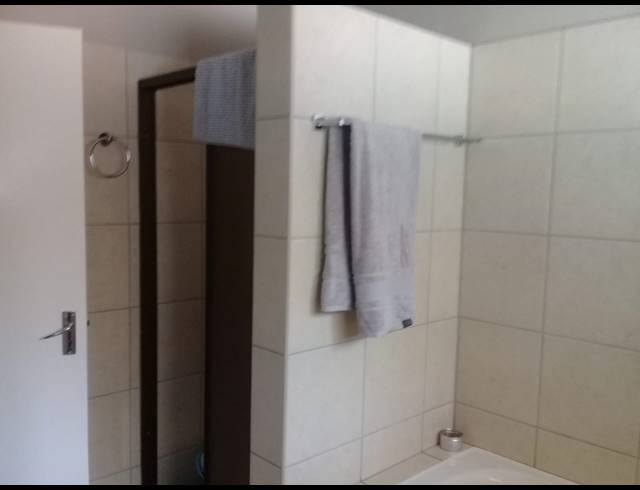 3 BEDROOM HOUSE SOLD IN SINOVILLE